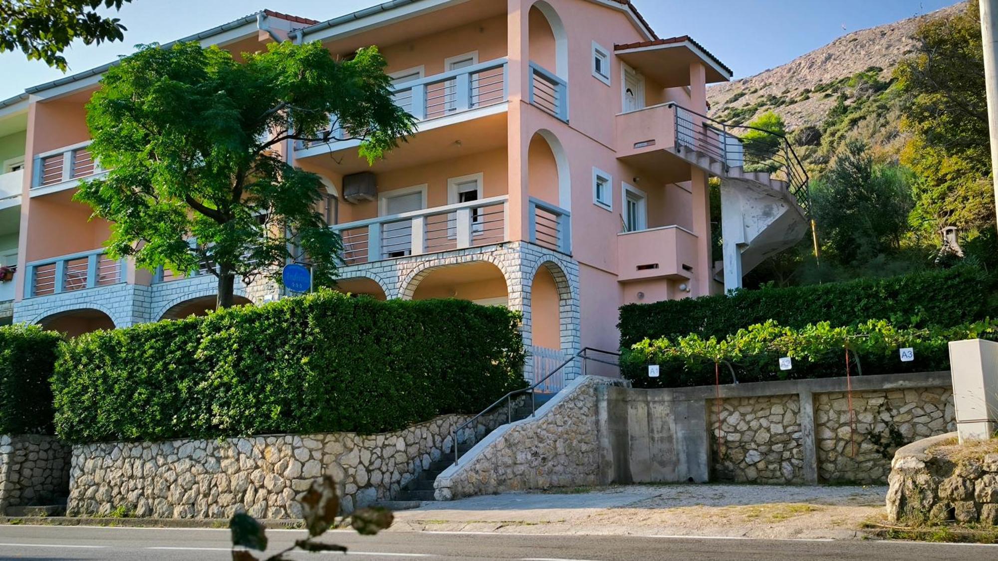 Apartments Andelina Pag Town Exterior photo