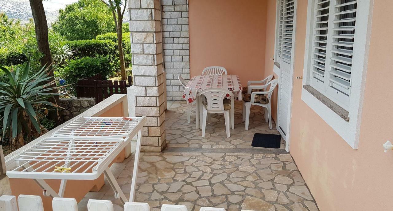 Apartments Andelina Pag Town Exterior photo